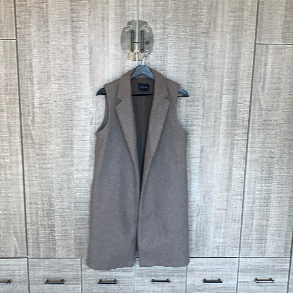 Love Tree JQ Fleece Long Line Vest‎